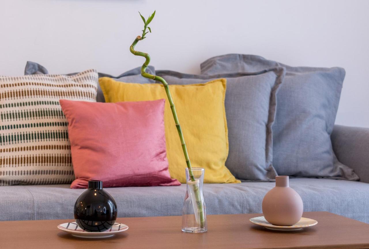Wide Comfy Studio Apartment Centrally Located In Thissio أثينا المظهر الخارجي الصورة